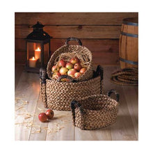 Load image into Gallery viewer, Straw Nesting Baskets With Handles
